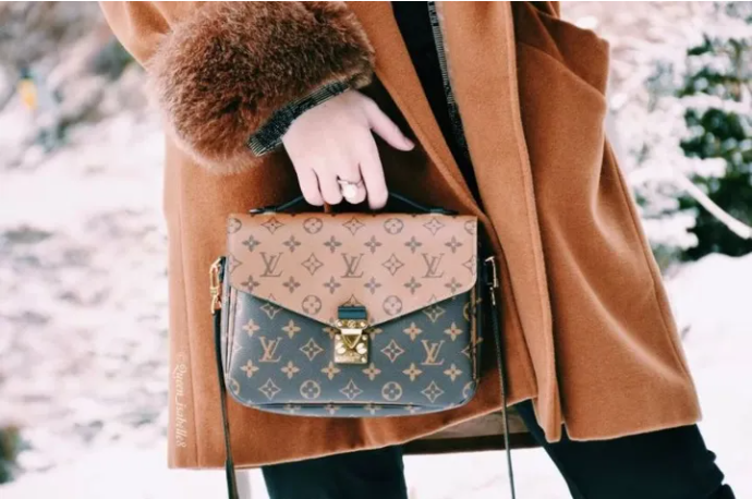 LV's most worthwhile presbyte bag inventory you like which style
