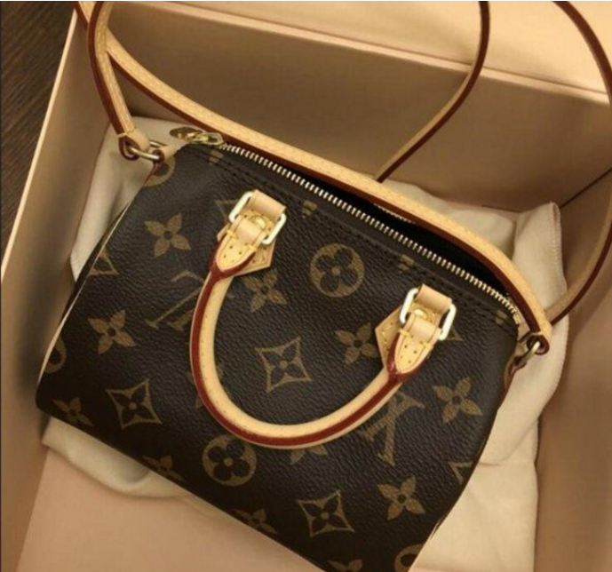LV bags are the best selling luxury brand bags in the world, and you can't miss the collection!