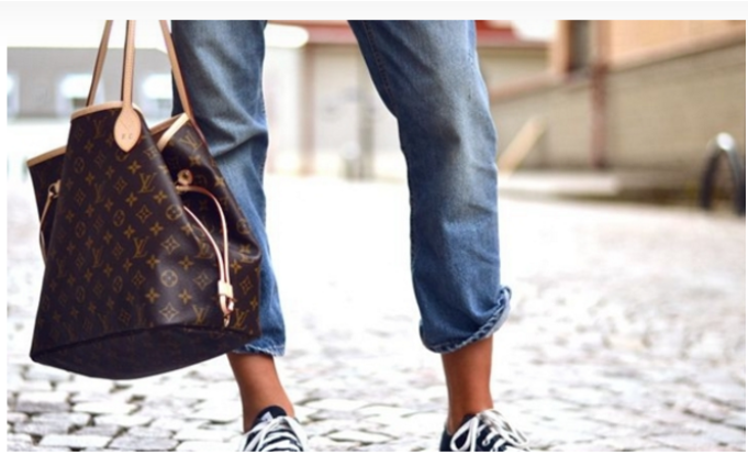 What are the most classic styles of Louis Vuitton and LV bags?